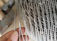 La barrière décorative de maille de câble métallique, la mode extérieure 2,0 le millimètre X tendent la maille de filet de fil